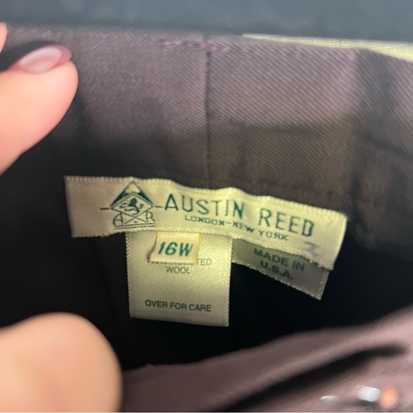 Austin Reed | Woman’s‎ Vintage Brown Pants 16W - Picture 6 of 6